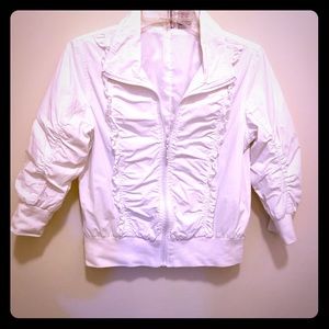 White crop waisted jacket w tuxedo ruffles